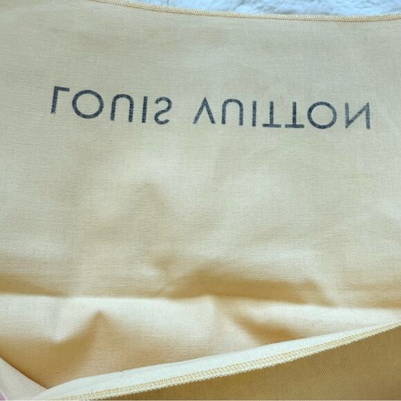Louis Vuitton dust bag Authentic - Picture 2 of 4